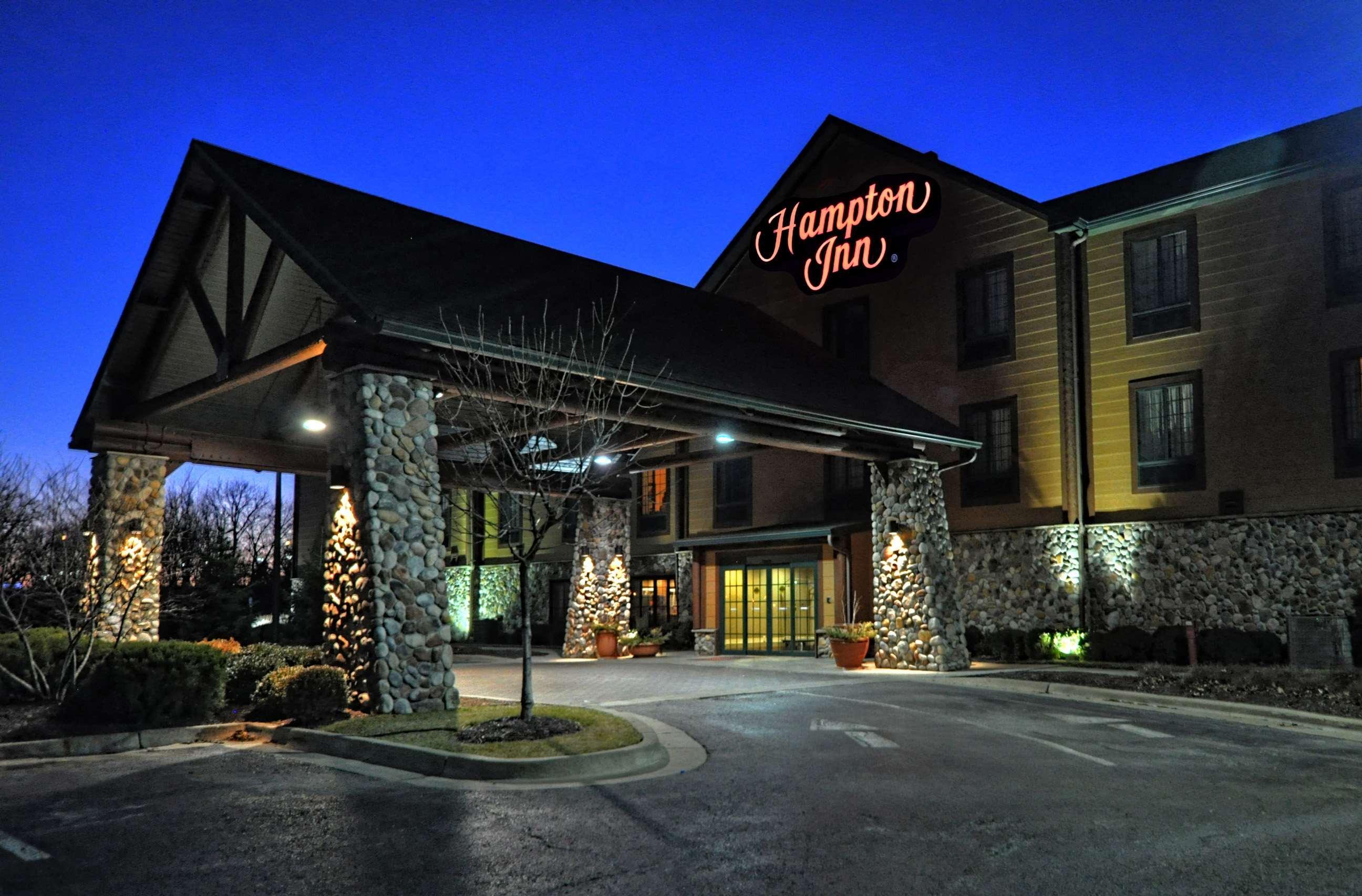 Hampton Inn Kansas City The Legends Esterno foto